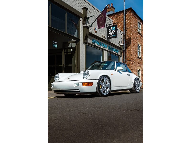 Porsche 964 Carrera 4 Targa Manual