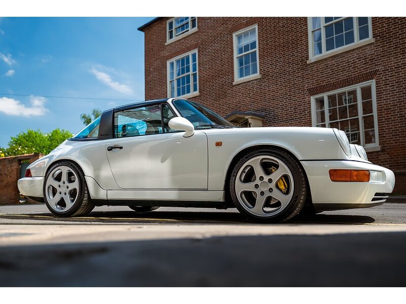 Porsche 964 Carrera 4 Targa Manual