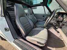 Porsche 911 964 Carrera 4 Targa 