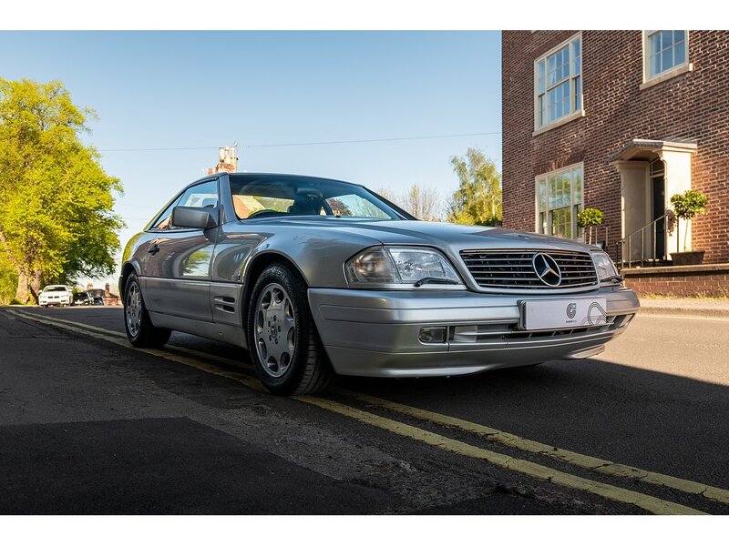 Mercedes-Benz 3.2 SL320 Limited Edition Convertible 2dr Petrol Automatic (231 bhp)