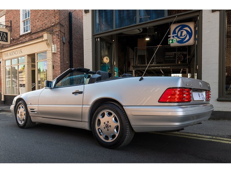 Mercedes-Benz 3.2 SL320 Limited Edition Convertible 2dr Petrol Automatic (231 bhp)