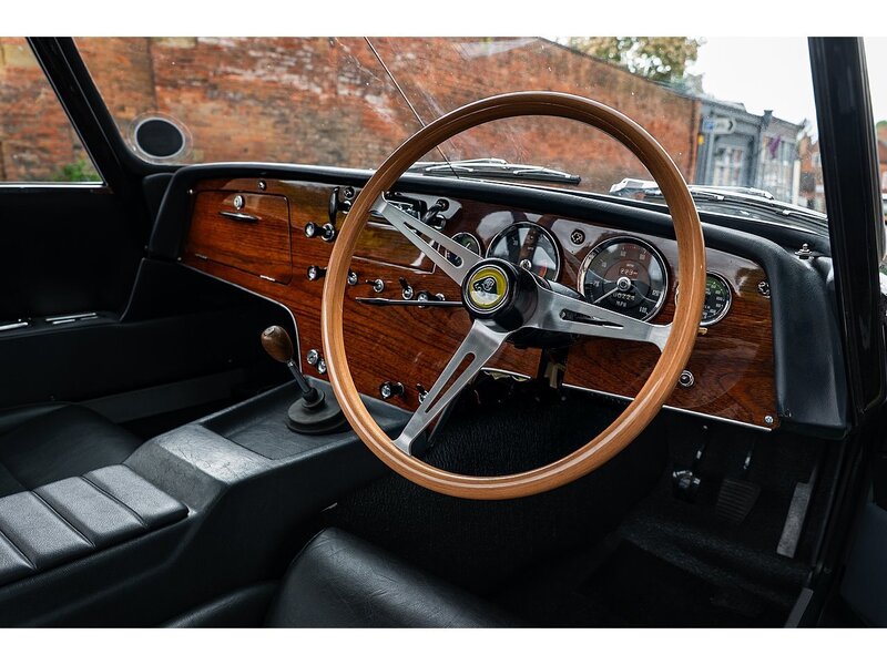 Lotus S1 DHC