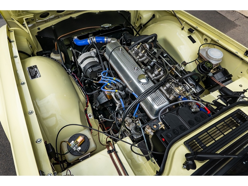 Triumph Convertible Convertible 2.5 Petrol