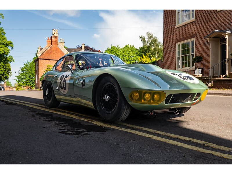 Triumph 1963 Triumph TR4 SLR Coupe FIA race car 