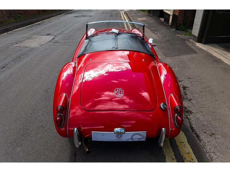 MG MGA 1600