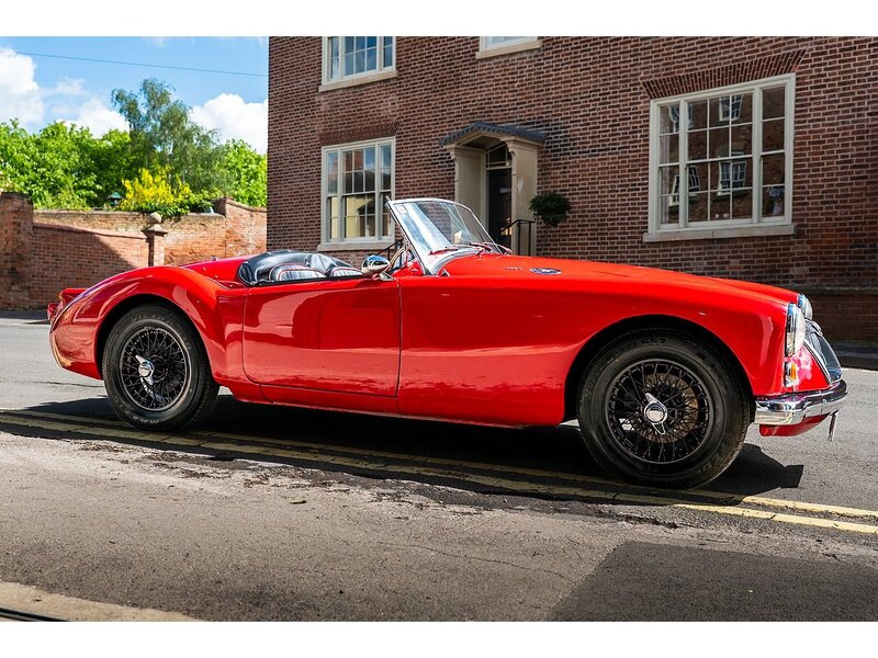 MG MGA 1600
