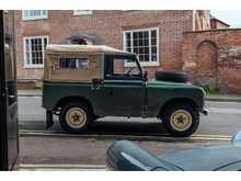 Landrover Series 2A SWB 88 canvas top 