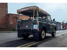 Landrover Series 2A SWB 88 canvas top 