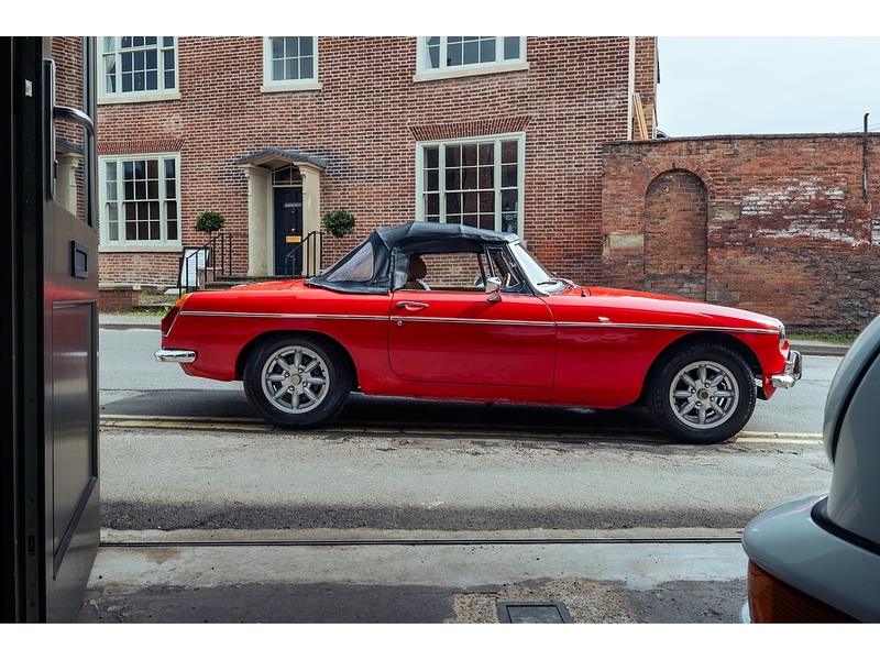 MG 1973 MGB Roadster 1.8 Petrol with O/D