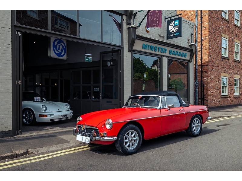 MG 1973 MGB Roadster 1.8 Petrol with O/D