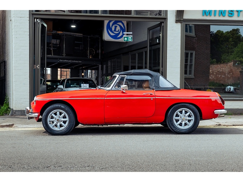 MG 1973 MGB Roadster 1.8 Petrol with O/D