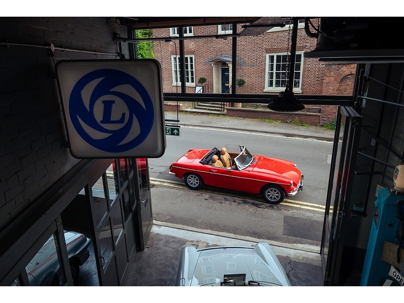 MG 1973 MGB Roadster 1.8 Petrol with O/D