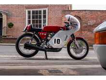 Honda CB400F Mike Hailwood Evocation 