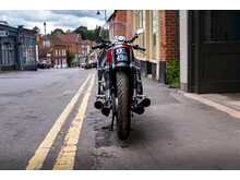 Honda CB400F Mike Hailwood Evocation 