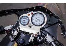 Honda CB400F Mike Hailwood Evocation 