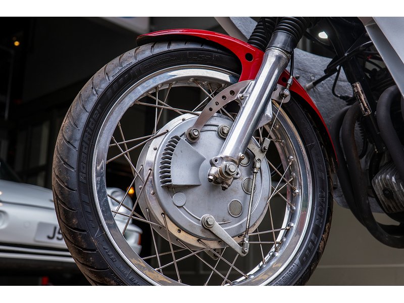 Honda 'Mike Hailwood Evocation'