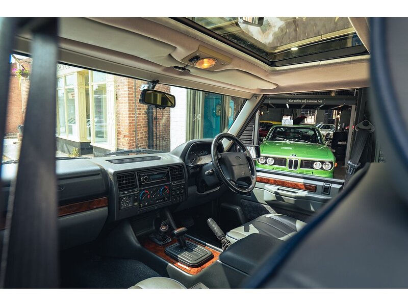Land Rover 