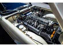 Triumph TR6  