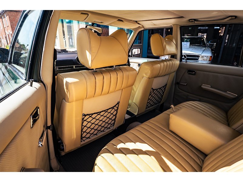 Mercedes-Benz W123 Saloon Automatic