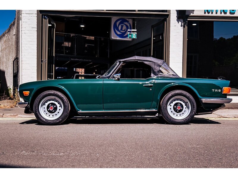 Triumph 1973 Triumph TR6 CR manual O/D