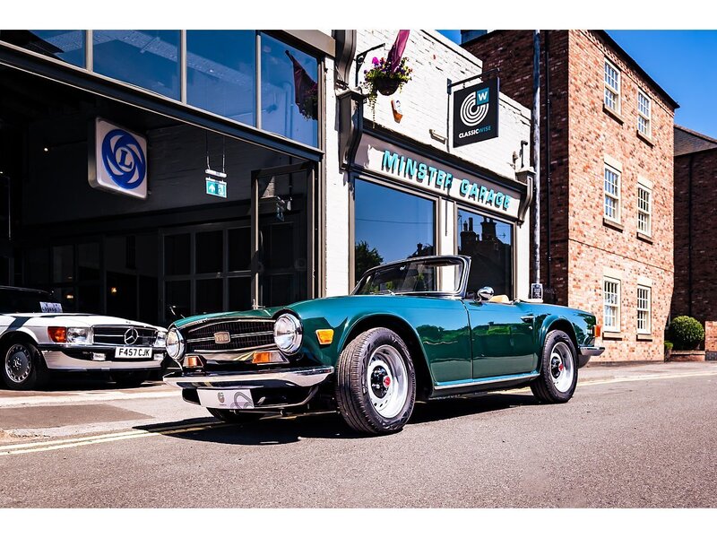 Triumph 1973 Triumph TR6 CR manual O/D