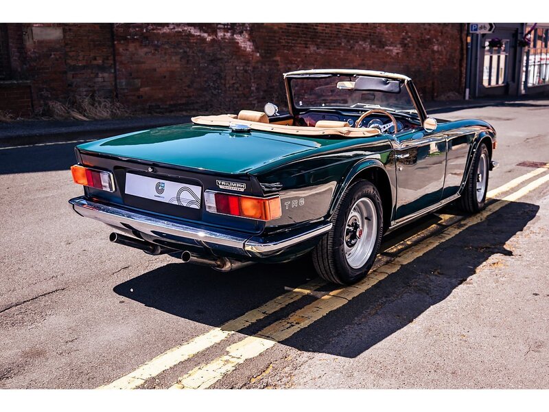 Triumph 1973 Triumph TR6 CR manual O/D
