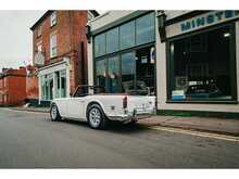 Triumph TR5  