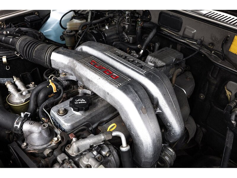Toyota HJ61 VX Turbo  4.0 5-Speed Manual