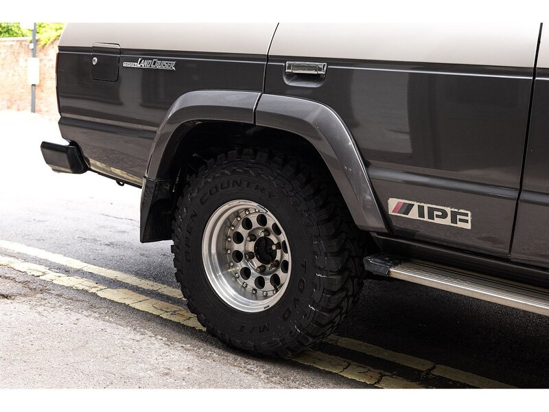 Toyota HJ61 VX Turbo  4.0 5-Speed Manual