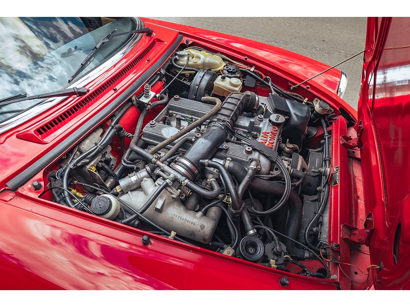 Alfa Romeo  Convertible 2.0 Manual Petrol