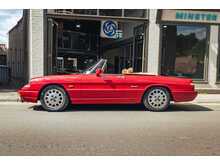 Alfa Romeo Spider  