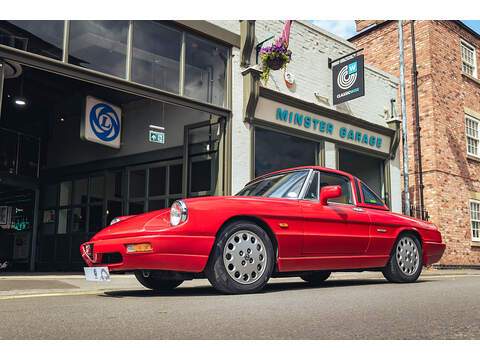  Convertible 2.0 Manual Petrol