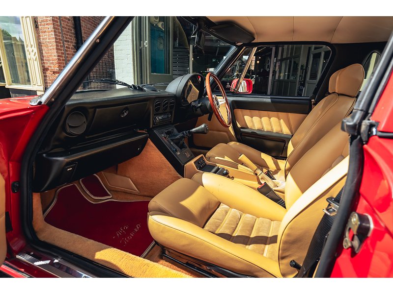 Alfa Romeo  Convertible 2.0 Manual Petrol