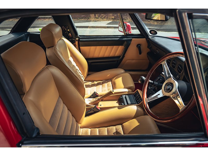 Alfa Romeo  Convertible 2.0 Manual Petrol