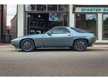 Porsche 928 S 