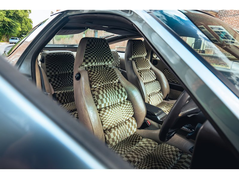 Porsche 1983 Porsche 928 S 4.7 V8 Auto