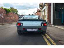 Porsche 928 S 