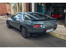 Porsche 928 S 