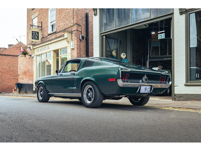Ford Fastback 