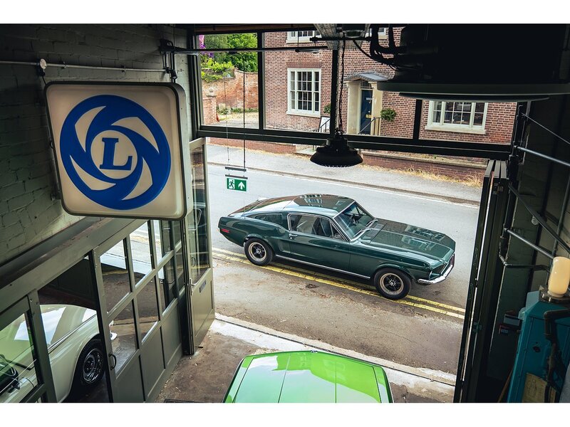 Ford Fastback 