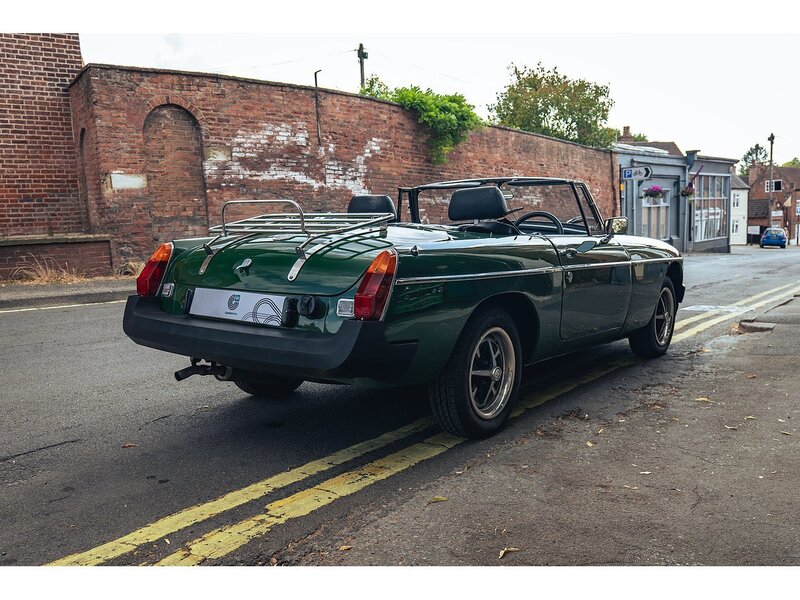 MG 1977 MGB Roadster Manual O/D