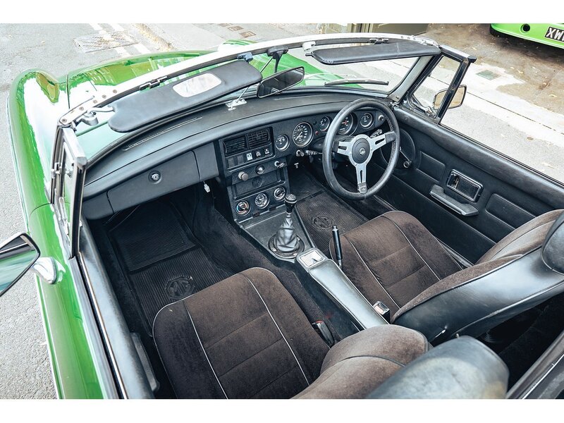 MG 1977 MGB Roadster Manual O/D