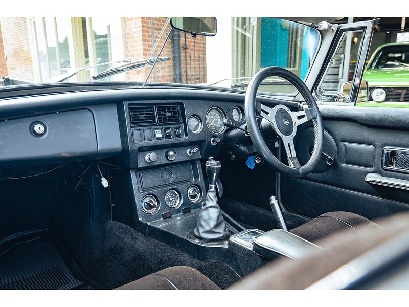 MG 1977 MGB Roadster Manual O/D