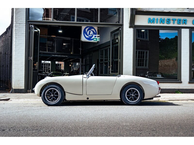 Austin Healey  Convertible 1.3 Petrol