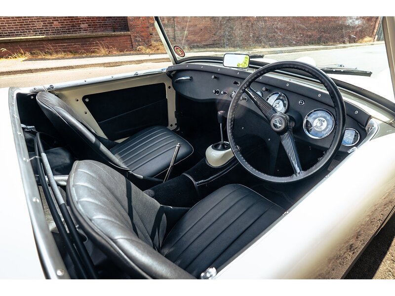 Austin Healey  Convertible 1.3 Petrol