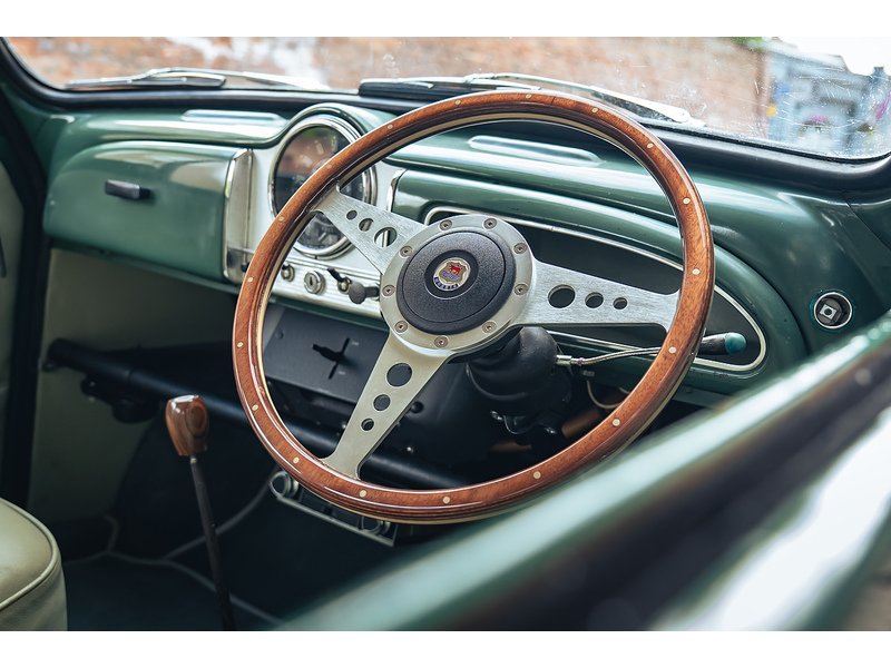Morris 1000