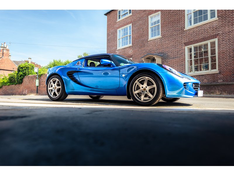 Lotus 1.8 Convertible 2dr Petrol Manual (168 g/km, 120 bhp)
