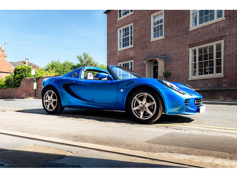 Lotus 1.8 Convertible 2dr Petrol Manual (168 g/km, 120 bhp)