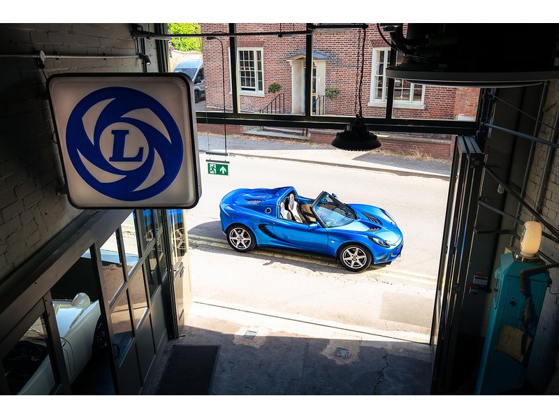 Lotus 1.8 Convertible 2dr Petrol Manual (168 g/km, 120 bhp)