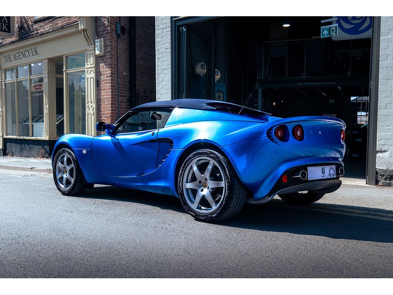 Lotus 1.8 Convertible 2dr Petrol Manual (168 g/km, 120 bhp)